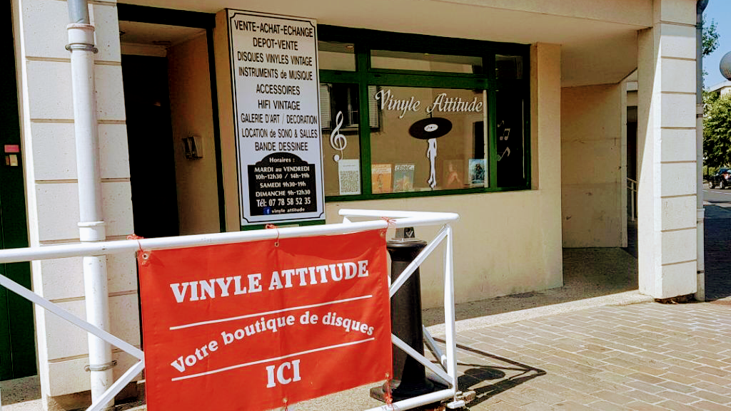 Vinyle Attitude 2